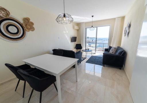 Castle Apartment Paphos Exterior photo